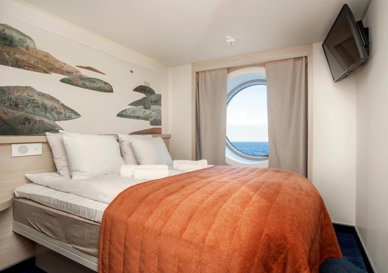 Viking Line Ferry Viking Glory - One-Way Journey From Stockholm To Turku Hotel ห้อง รูปภาพ